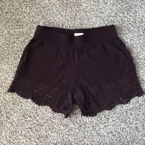Lace-trim Shorts